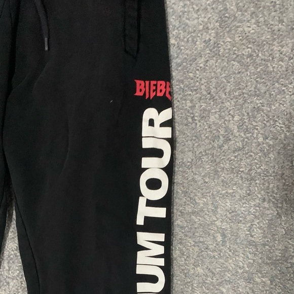 Justin Bieber Tour Sweatpants - Picture 3 of 3